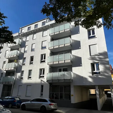 Tomsflat - 3 Rooms, Kitchen, Workspace, Highspeed Wifi, Washer & Dryer, Balcony * Braunschweig